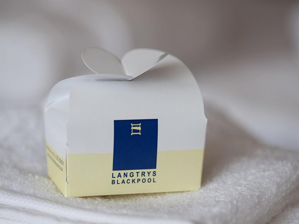 Langtrys Bed & Breakfast Blackpool Bagian luar foto