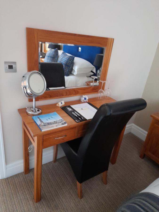 Langtrys Bed & Breakfast Blackpool Bagian luar foto