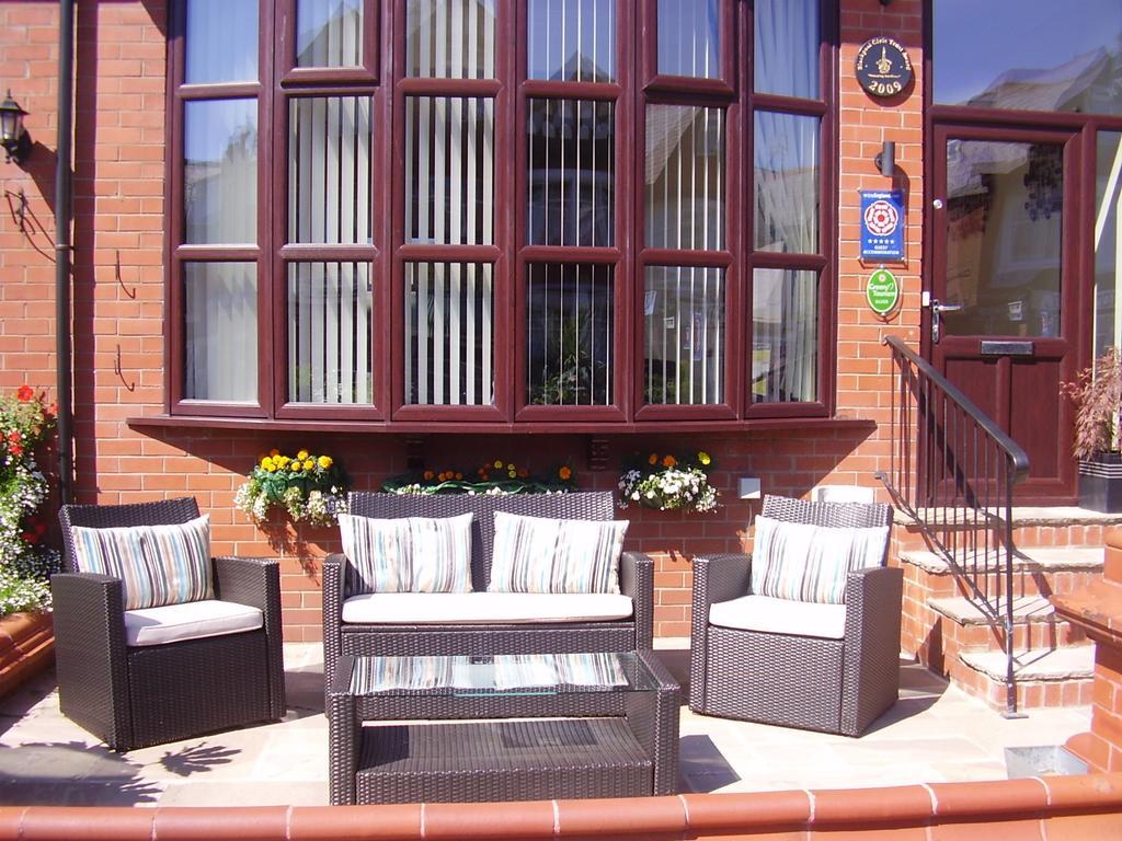 Langtrys Bed & Breakfast Blackpool Bagian luar foto