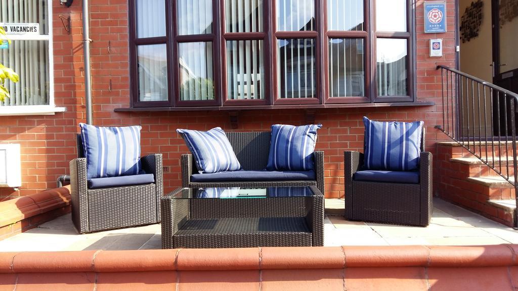 Langtrys Bed & Breakfast Blackpool Bagian luar foto